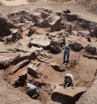 Abdel Kader_Excavation of a Roman Public Bath at Hermopolis Magna_surveying architecture