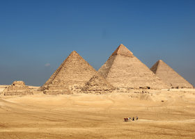 24 07 06_Hughes_Wonders of Egypt_Pyramids of Giza