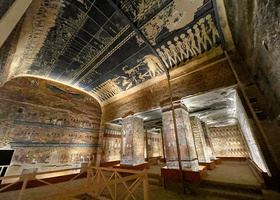 Geisen_The Ancient Egyptian Afterlife_Burial Chamber of Seti I with afterlife books