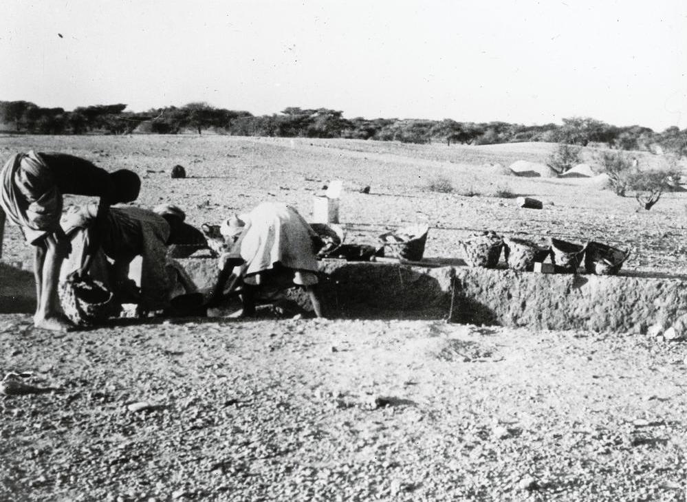 LS.12 Arkell’s Excavations in Sudan_Team members_MISC.SLI.02.12.jpg