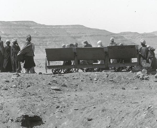 Raey_Labour and Everyday Life at Abydos_Lantern Slide_AB.LS.3.003.jpg