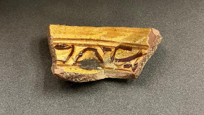 Maia Nolan_Intern_Islamic pottery_EES.OBJ.05.018