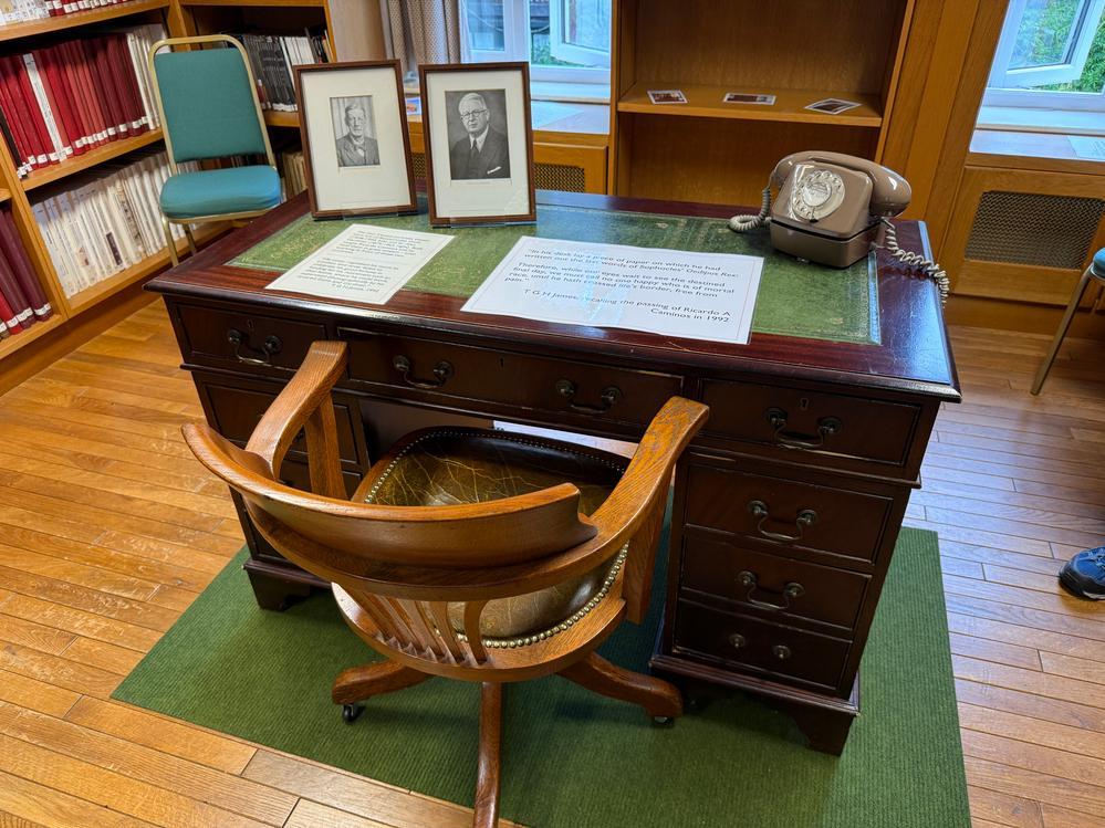 Doors Open to Egypt’s Past_Caminos' desk