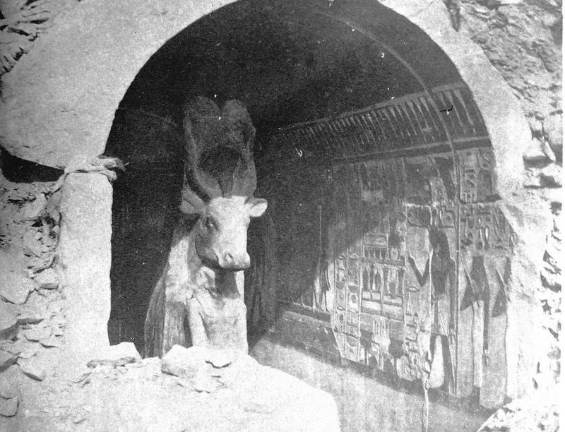 EES.DB.NEG.09.416b_Hathor shrine.jpg