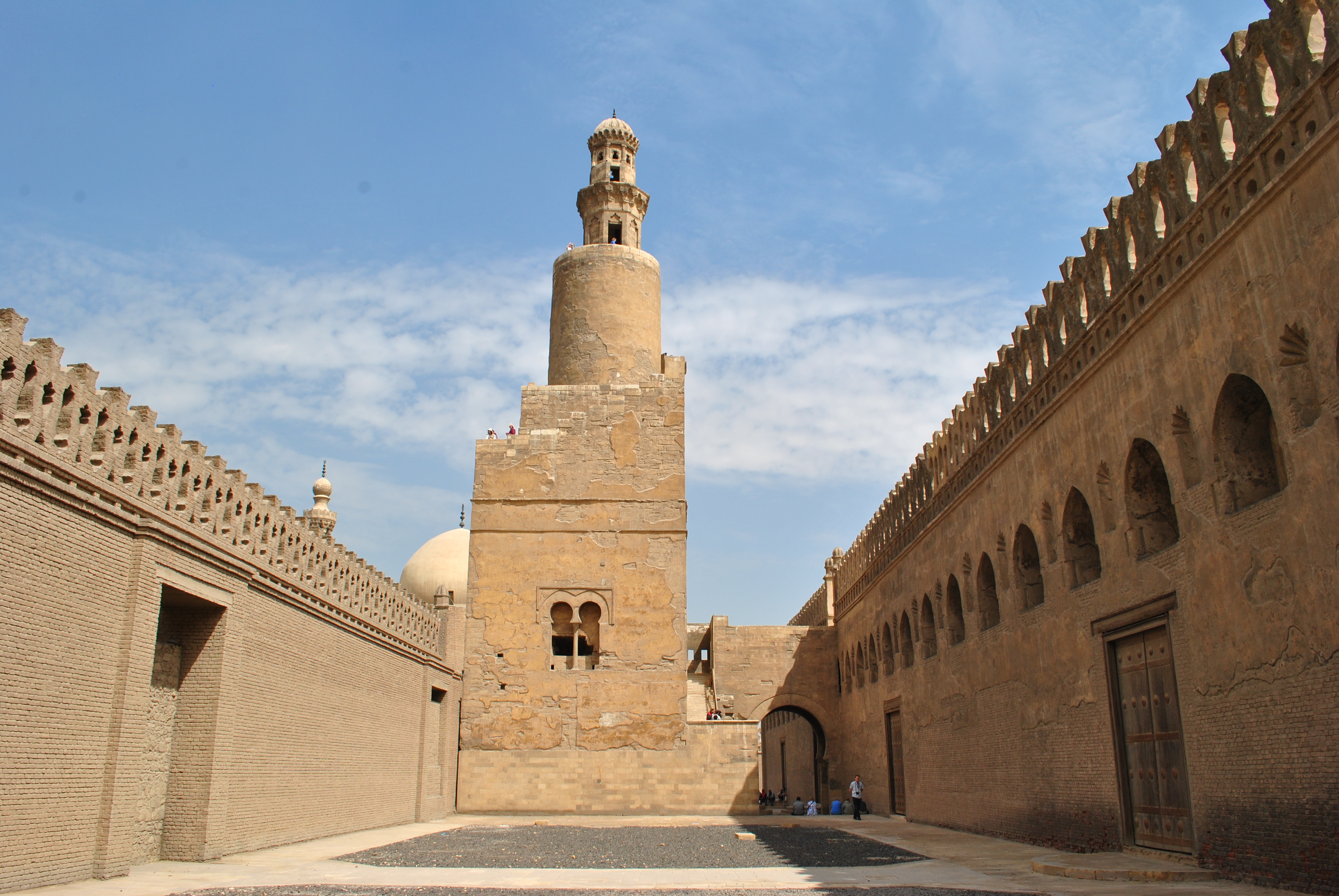 24 04 02 Graves_Egypt's forgotten wonder: The lost city of Ibn Tulun_mosque_minaret